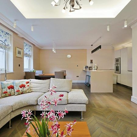 Charming 1Br 1 Study Flat On Queens Gate Londres Exterior foto